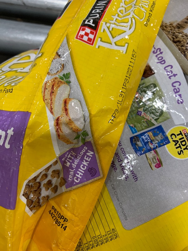 Photo 1 of Purina Kitten Chow 14lb
