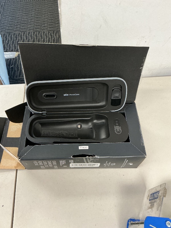 Photo 1 of Braun Powercase for Electric Razors for Men, Compatible with Braun Series 9 Pro, Series 9 and Series 8 Electric Shavers, Portable Shaver Case, Charges for Up to 6 weeks