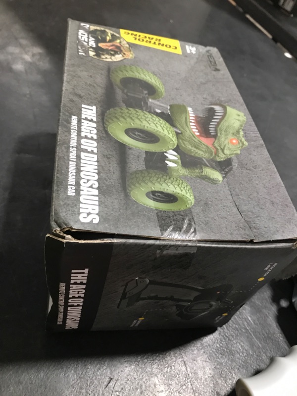 Photo 1 of The age of dinosaurs toy