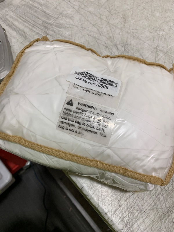 Photo 1 of MINIPANDA White Queen Size Fitted Sheet with Bed Sheets Holder Straps for Corners, Deep Pocket - Ultra Soft - Microfiber Sheets