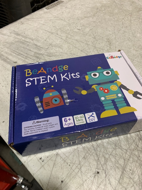 Photo 1 of Bulk STEM Solar Robot Kits, STEM Building Toys for 6 7 8 10 12 13 Year Old Boys Girls Crafts, Robotics Science Kits for Kids 8-12 8-10 6-8, Classroom School Gifts Engineering Coding Motor Car Projects