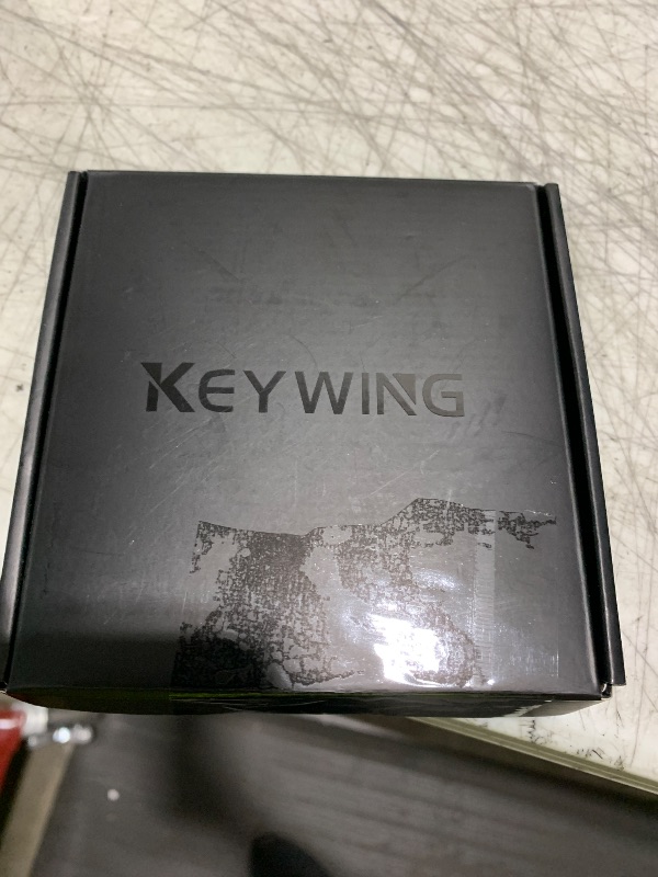 Photo 1 of KEYWING Phone Camera Lens 3 in 1 Phone Lens Kit, 198 Fisheye Lens + 120 Super Wide-Angle Lens + 20x Macro Lens for iPhone Samsung Android Smartphone Black 3in1
