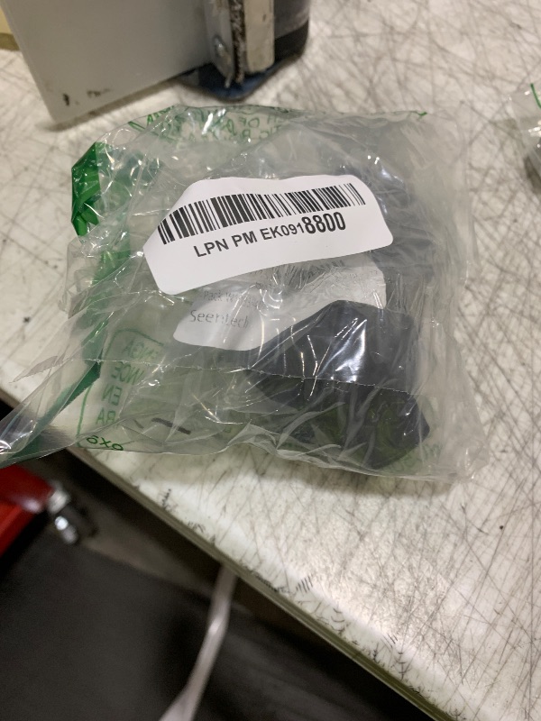 Photo 1 of W10339442 Whirlpool Stove Knobs Cooktop Surface Burner Control Knobs Black Compatible with Whirlpool Gas Range/Stove/Oven - Repalces: W10339442, WPW10339442VP, 2311008, AP6019877 (2 Pack)