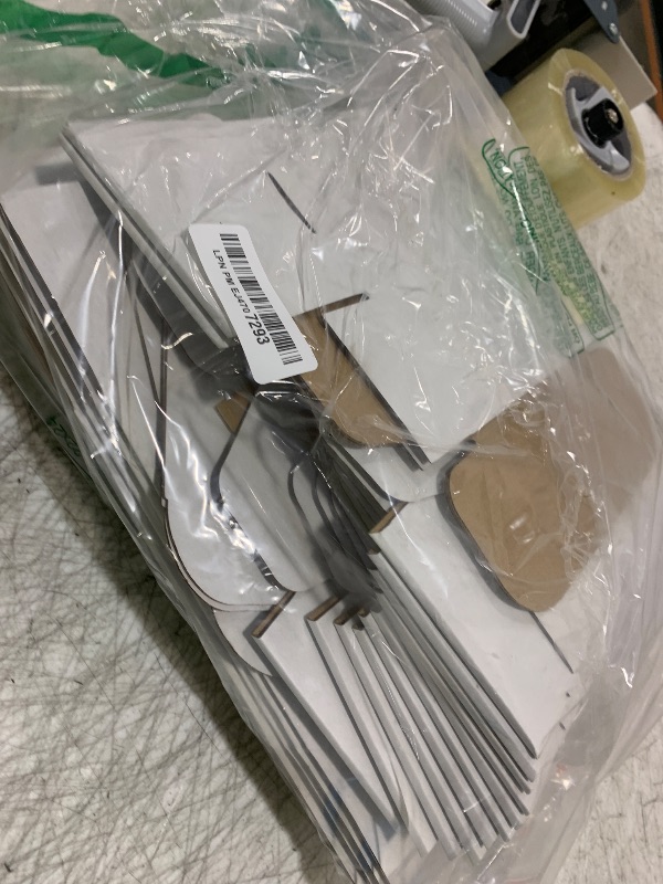 Photo 1 of Poever Shipping Boxes 6x4x3 inches Small Mailing Boxes 25 Pack White Cardboard Corrugated Box Mailers