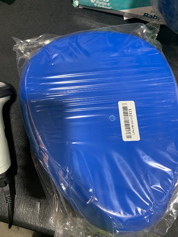 Photo 1 of YUMSUM Firm Thick Stable PP Bedpan Heavy Duty Smooth Countoured for Bed-Bound Patient (Blue)