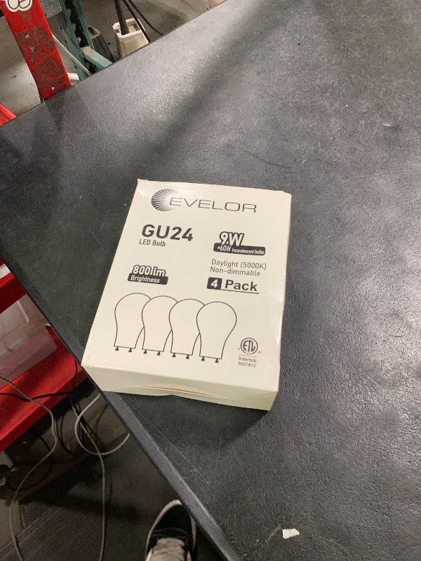Photo 1 of evelor GU24 LED Light Bulb,60 Watt Equivalent Daylight White 5000K,Non-Dimmable,Efficient 9W,800 Lumens Twist and Lock 2 Prong Light Bulbs,15000 Hours,Ideal for Kitchen,Living Room,Bedroom, 4-Packs
