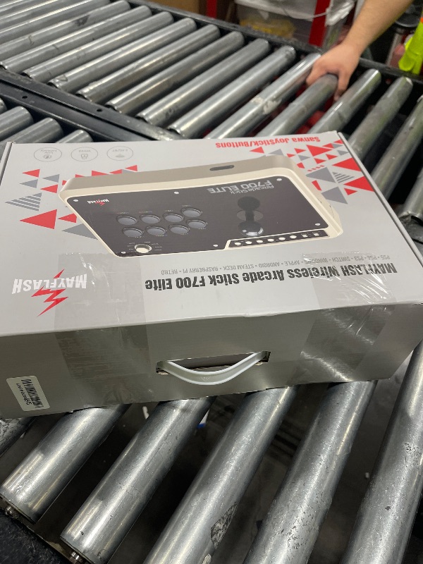 Photo 1 of MAYFLASH Arcade Stick F700 Elite with Sanwa buttons and joystick for PS5, PS4, Switch/Switch 2, Windows, Apple, Android and more. Fighting Stick Support Wireless Bluetooth, 2.4G and Wired Connection