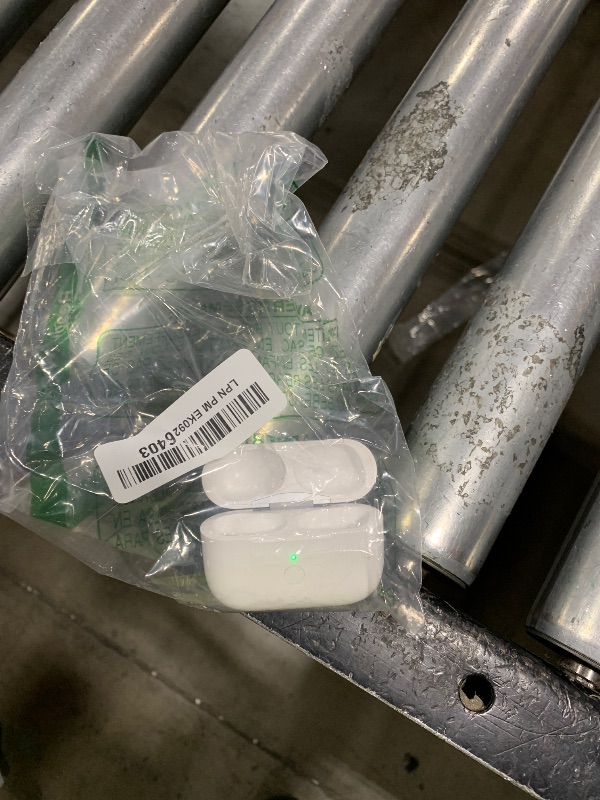 Photo 1 of  Charging Case Replacement FOR GERNARIC EARBUDS NOT FOR AIR PODS 