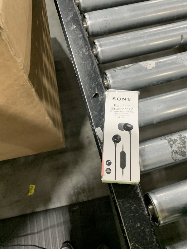 Photo 1 of Sony MDREX15AP In-Ear Earbud Headphones with Mic, Black (MDREX15AP/B)