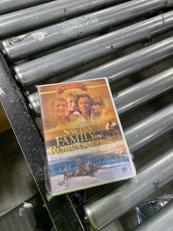 Photo 1 of Swiss Family Robinson