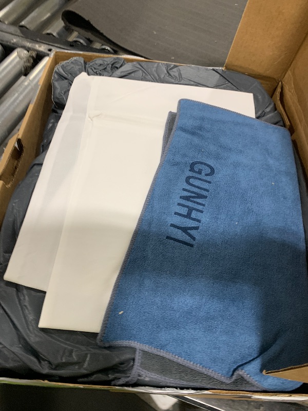Photo 1 of GUNHYI 16 Layers Car Cover for Sports Coupe Small Car Waterproof All Weather, Universal Fit Mazda Miata/MX-5, BMW Z3, Honda S2000, Chrysler Crossfire, Saturn Sky, Pontiac Solstice etc.