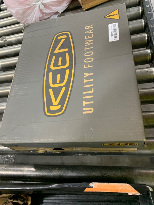 Photo 1 of  item has been used and are slightly dirty. item is still is good condition ---KEEN Utility Men's Cincinnati 6" Waterproof Soft Toe Wedge Work Boots, Belgian/Sandshell, 12 Wide