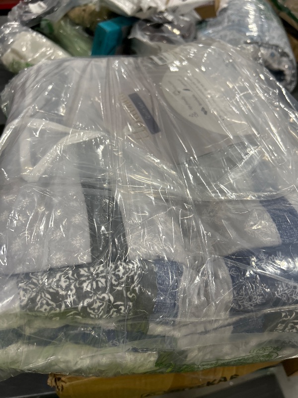 Photo 1 of Homzard Bedding Set, King Size Quilt, 100% Cotton, Blue Floral Striped, All Season, 3 Piece Includes Quilt and 2 Shams, Farmhouse Style