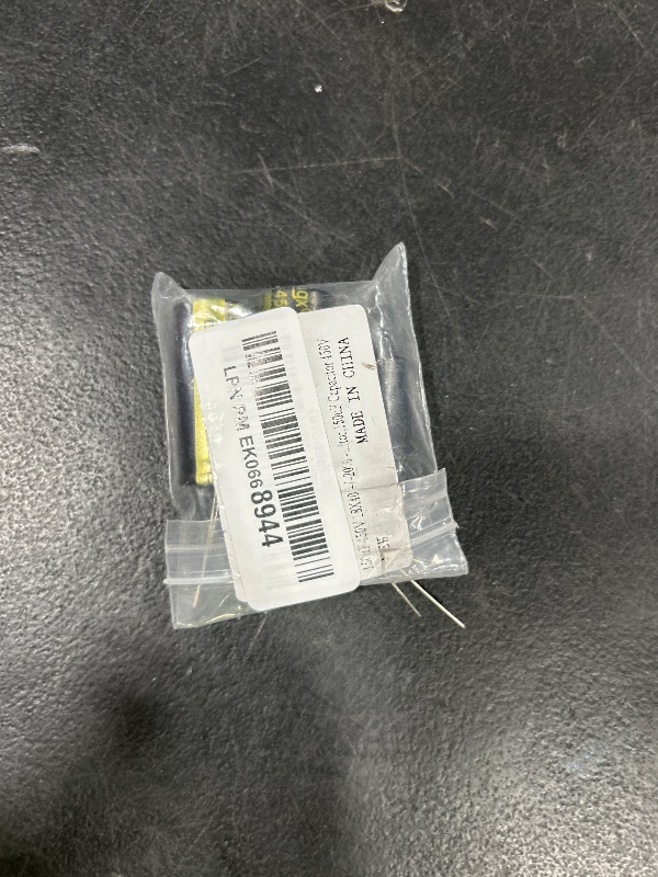 Photo 1 of 150uF 450V 18X40 +/-20% -25 to +105°C 3PCS Aluminum Electrolytic Capacitors,150 MFD