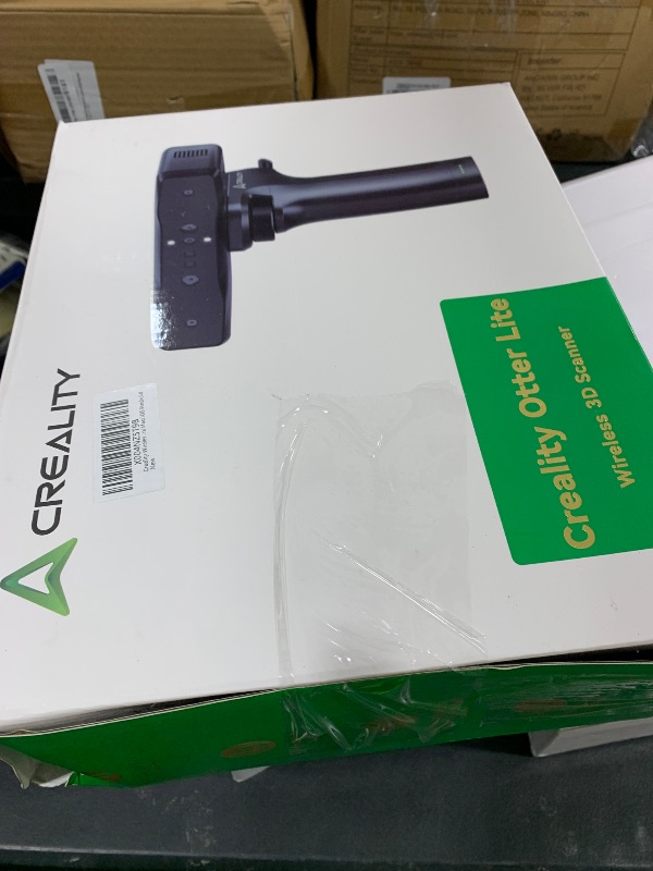 Photo 1 of Creality Wireless CR-Scan Otter Lite 3D Scanner for 3D Printing, AI-Powered 30ps High Frame Scanning, 24-Bit Full-Color Scans, Scans Objects from 20mm to 2000mm for Win/Mac/iOS/Android