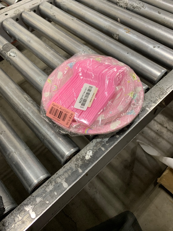 Photo 1 of 100pcs Hot Air Balloon Party Decorations for Baby Shower Pink Plates and Napkins Tableware Set Disposable for Cloudy Baby Girls Birthday Party Serves 25 Guest