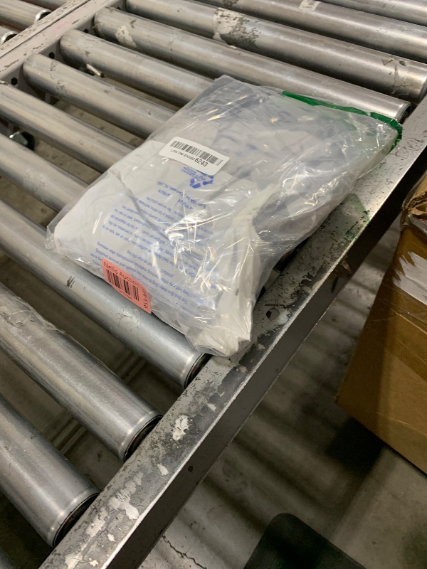 Photo 1 of  crew neck size medium--- Multipack Underwear, Navy/Heather Navy/Indigo Blue (5-pack), Large US