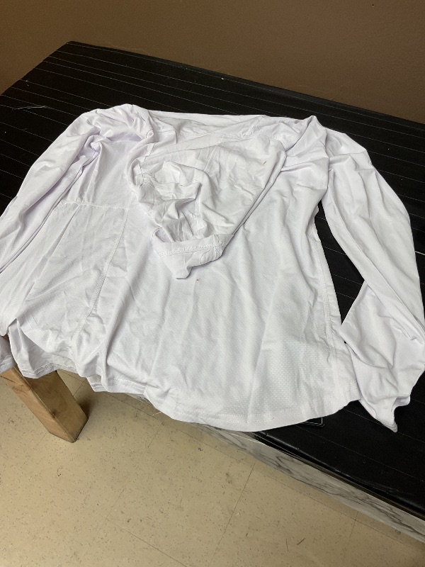 Photo 1 of SEE NOTES PICTURES……..Bashafo Sun Shirts for Women Quick Dry Long Sleeve UV Protection Cooling Workout Gym Tops with Thumb Hole (White,M)