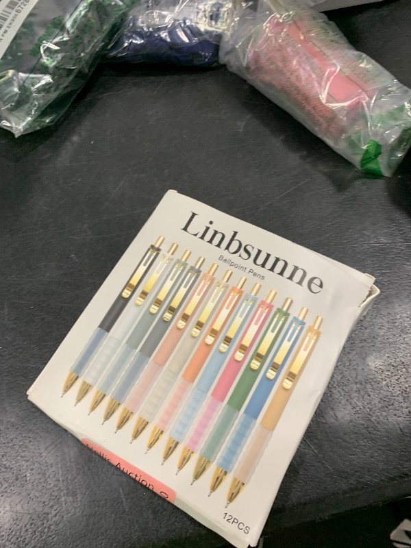 Photo 1 of Linbsunne Ballpoint Pens Black Medium Point 1mm Pen with Super Soft Grip Ball Point Pen for Men Women Retractable Pens (gold-12 pcs)