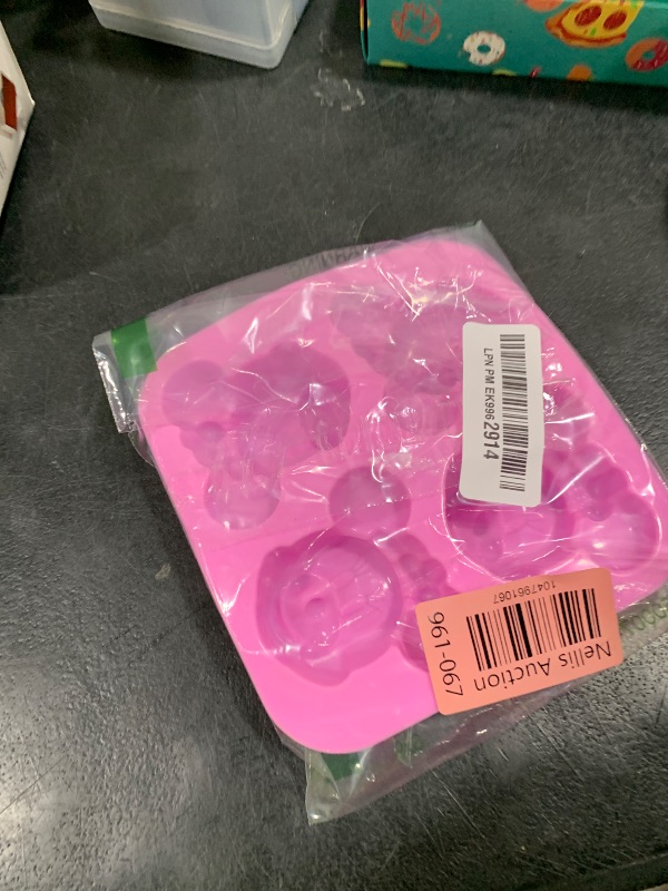 Photo 1 of 4 Cavity Mouse Mice Head Silicone Mold for DIY Fondant Candy Making Chocolate Molds Lollipop Desserts Gum Clay Soap Plaster Resin Cupcake Topper Birthday Party Cake Decor