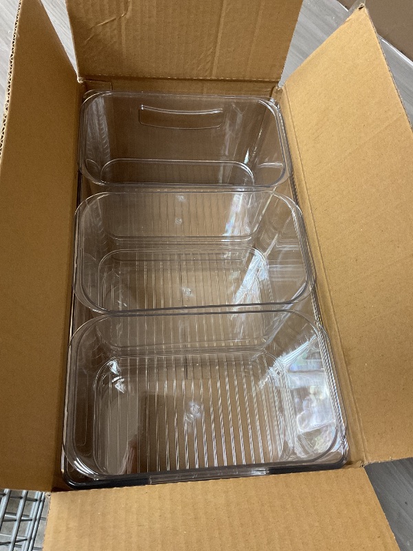 Photo 1 of Hudgan Large Taco Bar Serving Set for Party with 3 Containers(50 Oz), Mimosa Bar Accessories with Separate Lids, Chilled Condiment Caddy Organizer for Salad, Fruit, Party Garnish