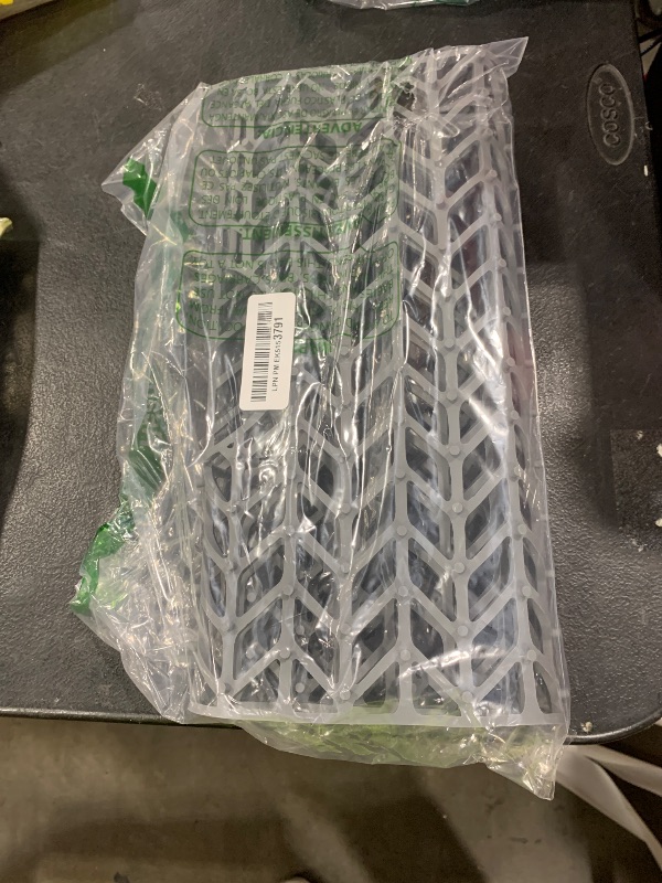 Photo 1 of Plastic matt