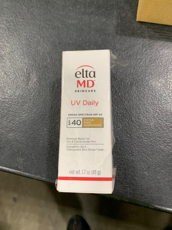 Photo 1 of EltaMD UV Daily Tinted SPF 40 Face Sunscreen Moisturizer with Zinc Oxide, Tinted Daily Face Moisturizer with SPF, Sunscreen for Dry Skin,1.7 oz Pump