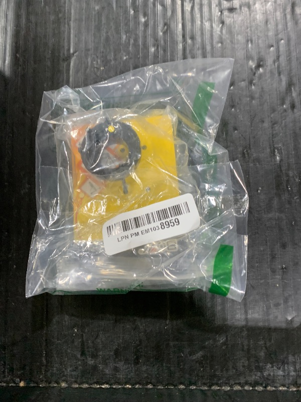 Photo 1 of QKURT Lockring Tool, 8-Tooth Splines Bottom Bracket Tool Sealed Cartridge Tool Compatible with SRAM Truvativ ISIS 8-Notch Bottom Bracket Cups