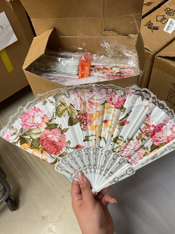 Photo 1 of Geelin 50 Pcs Hand Lace Foldable Fans Bulk for Women with Organza Bag Lace Folded Hand European Retro Fan Bridal Dancing Prop Wedding Party Favors for Dancing Tea Party(Colored Rose,White)