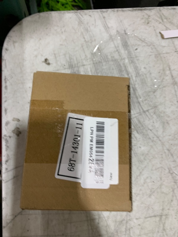 Photo 1 of Outboard Carbs Carburetor Assy Fits Yamaha 4-Stroke 8hp 9.9hp F8M F9.9M Replace 68T-14301-11-00