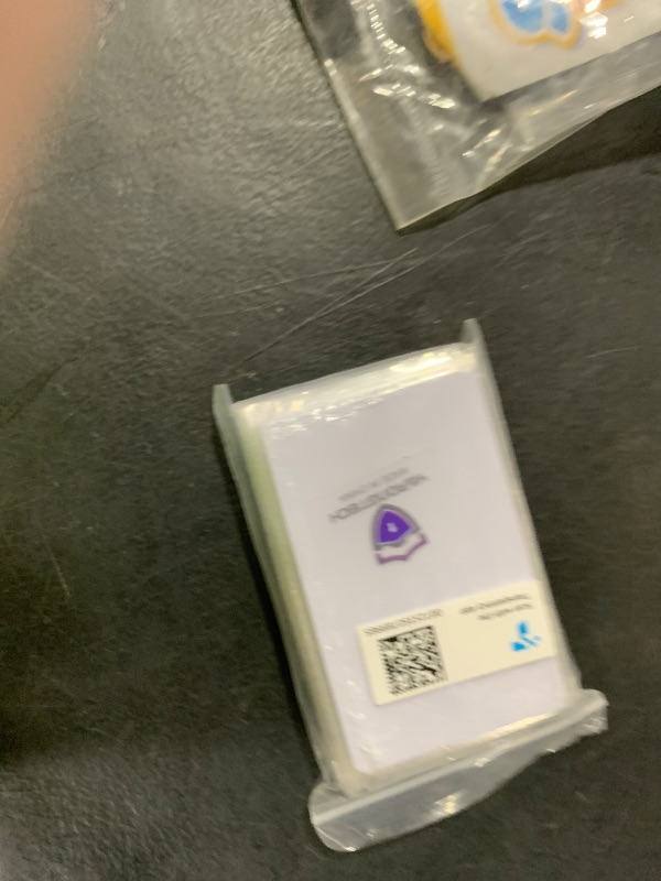 Photo 1 of YARONGTECH-125khz writable rewrite blank white T5577 T5557 Plastic RFID hotel key card (Pack of 20)