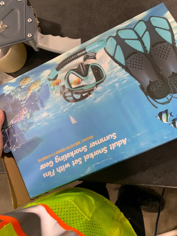 Photo 1 of Ubekezele Snorkeling Gear for Adults Men Women,4 in 1 Snorkel Set with Panoramic View Diving Mask Anti-Fog Anti-Leak,Dry Top Snorkel,Fins and Travel Bag for Swimming,Snorkeling and Travel Diving