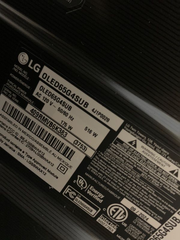 Photo 1 of LG 77-Inch Class OLED evo G4 Series Smart TV 4K Processor Flat Screen with Magic Remote AI-Powered with Alexa Built-in (OLED77G4WUA, 2024)