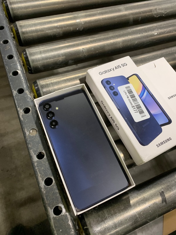Photo 1 of Samsung Galaxy A15