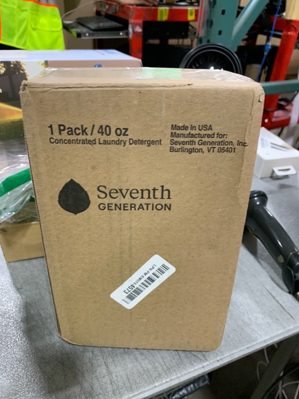 Photo 1 of Seventh Generation Concentrated Baby Laundry Detergent, Stain Fighting Formula, Fresh Scent, 40 oz (53 Loads)