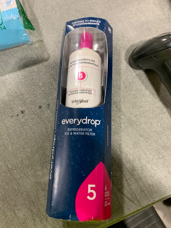 Photo 1 of everydrop by Whirlpool Ice and Water Refrigerator Filter 5, EDR5RXD1, Single-Pack