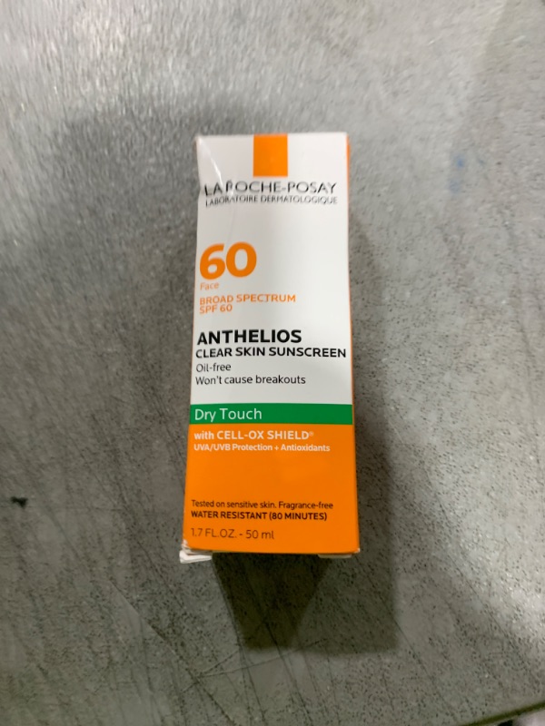 Photo 1 of La Roche-Posay Anthelios Clear Skin Sunscreen Dry Touch SPF 60, Oil Free Sunscreen For Face, Oil Absorbing, Broad Spectrum SPF + Antioxidants, Non-Greasy, Oxybenzone Free, Travel Size
