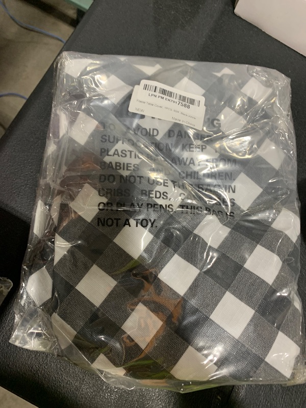 Photo 1 of Fitable Vinyl Fitted Round Table Cover with Elastic, Black and White Checkered Tablecloth with Flannel Backing Plaid Table Cloth for Indoor Outdoor Picnic Party (Fit for 45"-56" Round Tables)