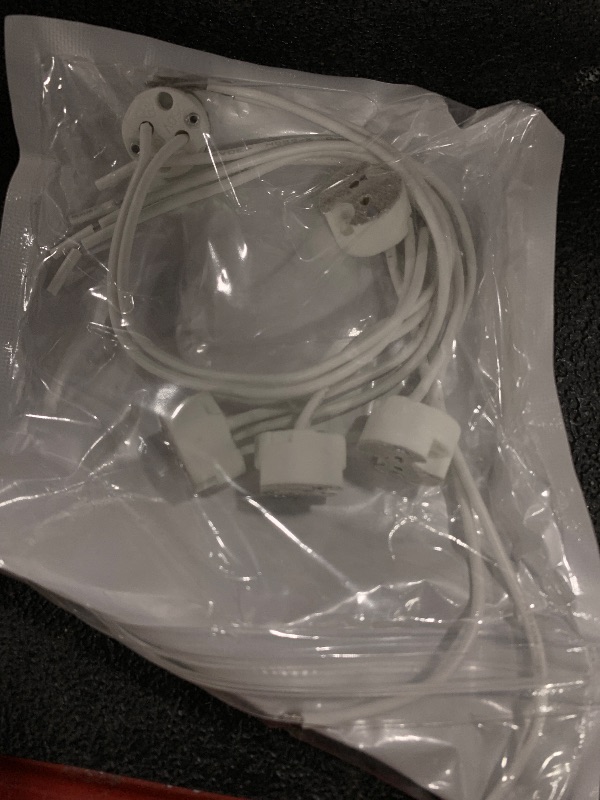 Photo 1 of Photoelectric Control Switch, Suitable for Outdoor Places Such as Courtyard Lights, Street Lights, Gardens, etc. It Automatically Turns Off During The Day and Starts Automatically at Night (1)