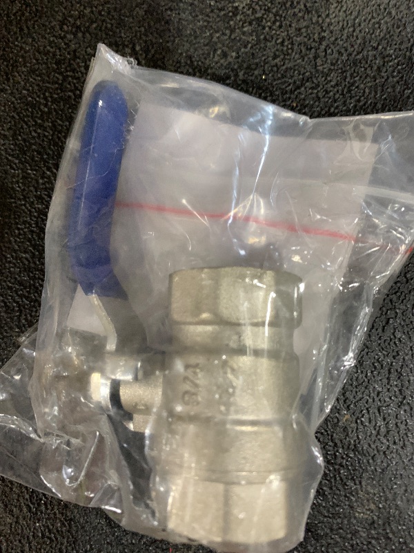 Photo 1 of AF Hydro Brass, 3/4" Ball Valve with 300 WOG rating, NPT Thread, PTFE Seat & NBR Oring, Nickel Plated