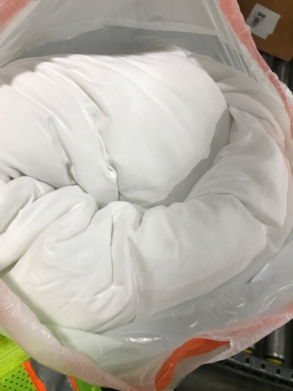 Photo 1 of ROSGONIA California King Comforter Set White, 3pcs (1 Boho Cal King Comforter & 2 Pillowcases), All Season Hotel Bedding Bedspread Blanket Quilt
