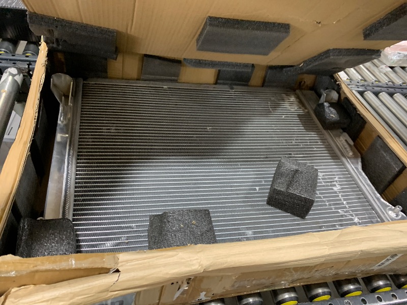 Photo 1 of labwork 3 Row Radiator Replacement for Ford Mustang GT Base 3.7L 3.9L 4.0L 4.6L 5.0L 2005-2014