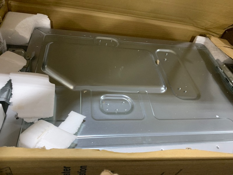Photo 1 of NEW Rinnai RX199iN Condensing Smart Sense Natural Gas or Propane Tankless Water Heater, Indoor or Outdoor Water Heater, Up to 11.1 GPM, 199,000 BTU