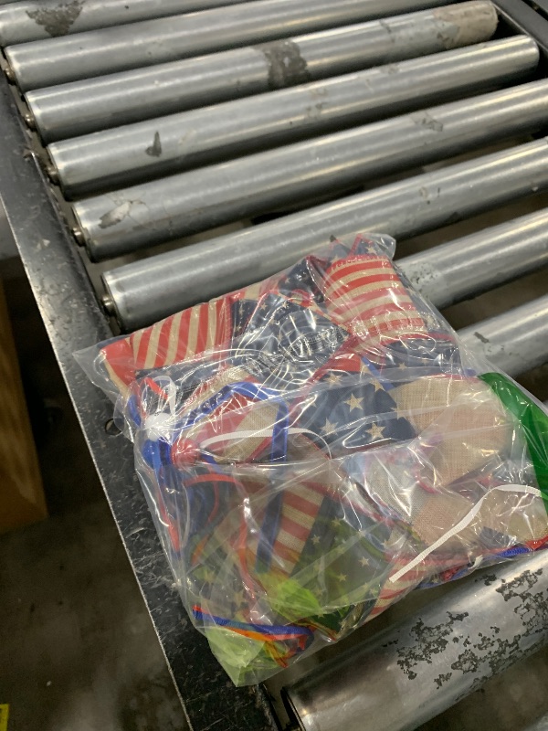 Photo 1 of EVRWO 2 PCS Large Patriotic Wreath Bows with Bell Star and Stripe America Flag Bow 4th of July for Veteran's Day Independence Day Memorial Day Front Door Holiday Party Home Decor 20 * 12"
