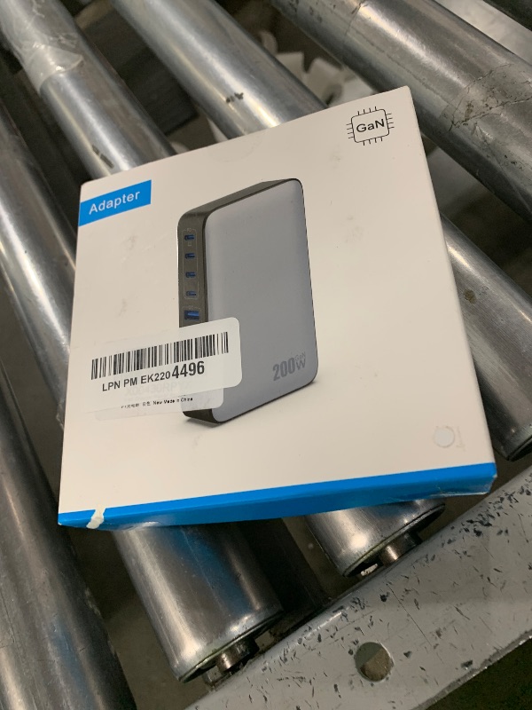 Photo 1 of USB C Charger 200W USB C Charger Block,Upgraded GaN III 8-Port Fast Charging Station Hub,PD 65W Laptop Charging Adapter Compatible with MacBook Pro/Air,DELL,Steam Deck,iPhone 16/15/14,Galaxy S23/22
