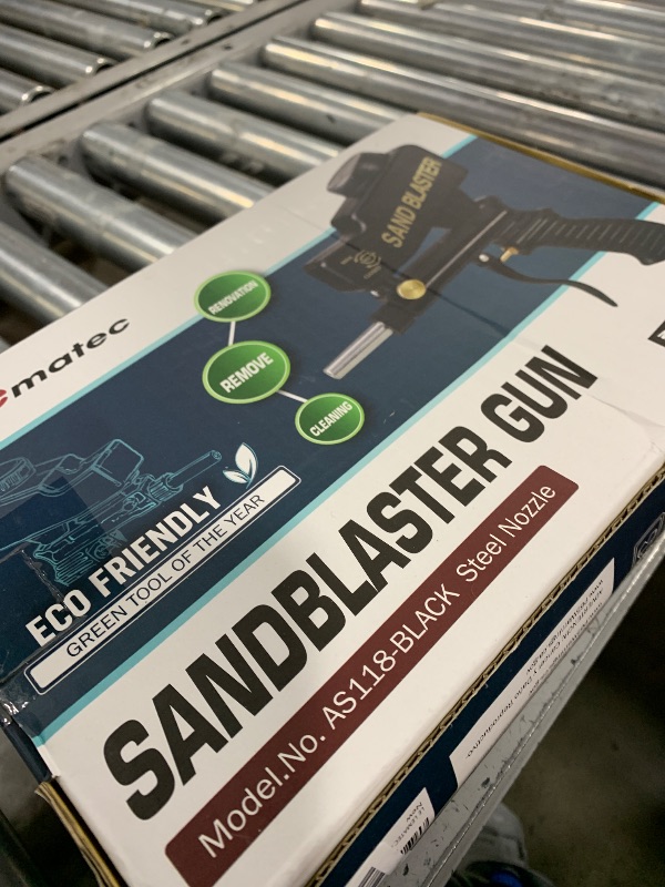 Photo 1 of LE LEMATEC Sand Blaster Gun Kit for Air Compressor, Portable Abrasive Media Blaster for Cleaning, Paint & Rust Removal, Works with Aluminum, Sand, Walnut, & Soda, Ideal for Metal & Wood, AS118 Blue