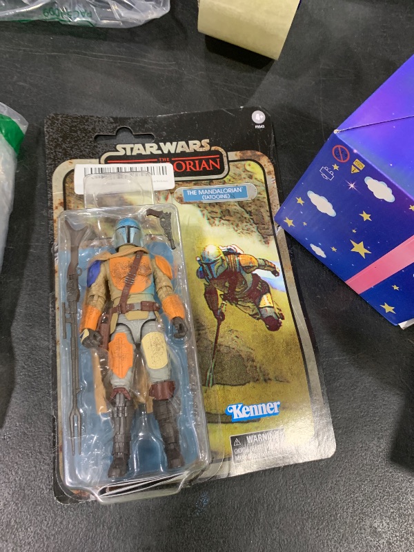 Photo 1 of STAR WARS The Black Series Credit Collection The Mandalorian (Tatooine) Toy 6-Inch-Scale The Mandalorian Collectible Figure, Kids 4 and Up (Amazon Exclusive)