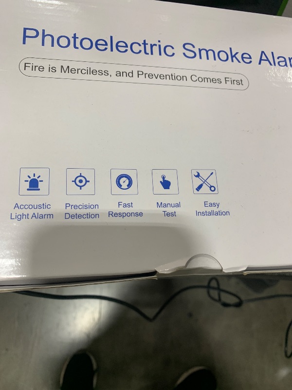 Photo 1 of photoelectric smoke alarm