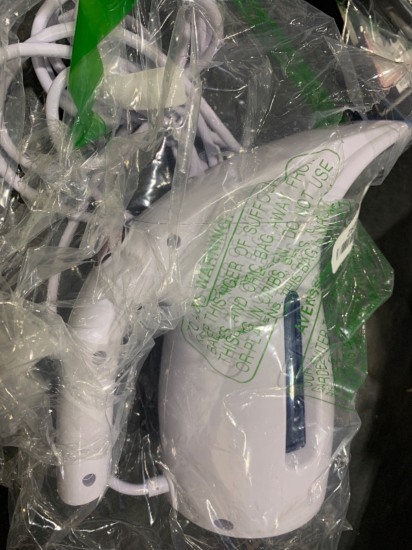 Photo 1 of garment steamer