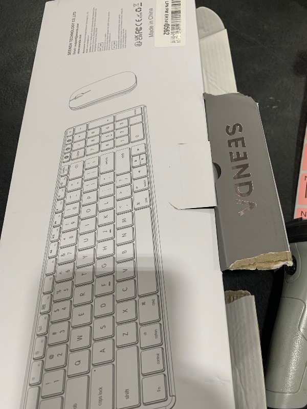Photo 1 of seenda Bluetooth Keyboard and Mouse for Mac, SKM64-2 Multi-Device Rechargeable Slim Wireless Keyboard Mouse Stainless Steel Full Size, Compatible with MacBook Pro/Air, iPad, Mac - White Silver